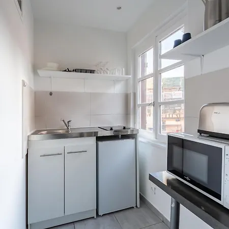 Appartement Au Centre De Straatsburg Buitenkant foto